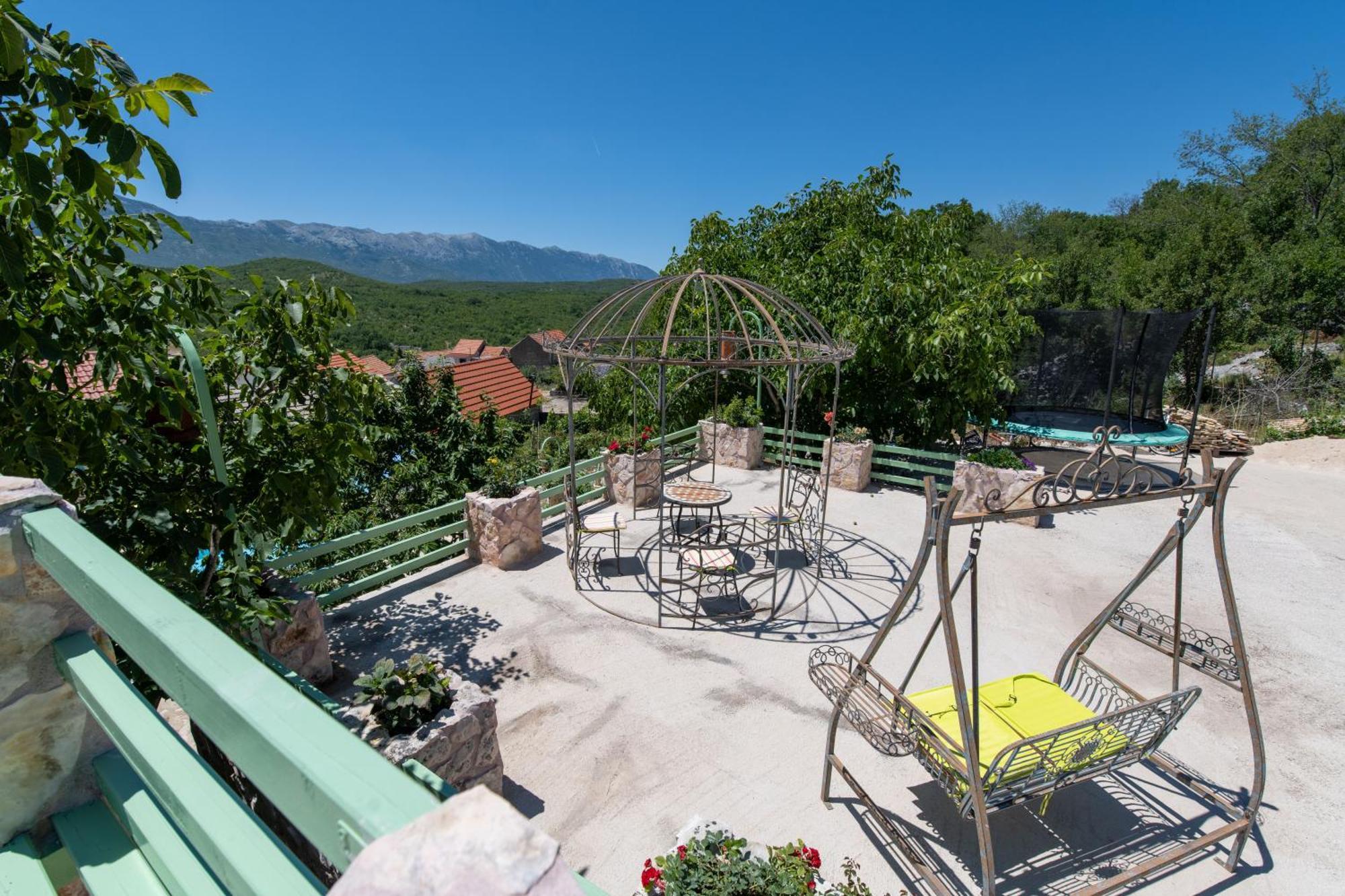 Villa Pristinus Krstatice Exteriör bild