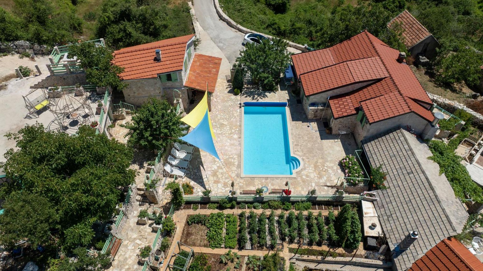 Villa Pristinus Krstatice Exteriör bild